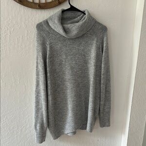 H&M Fine Knit Gray Basic Tunic Turtleneck Pullover Sweater Small